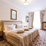 Hotell Grand Des Bains Kempinski 5*