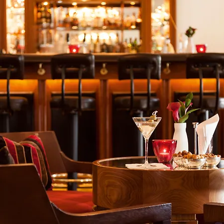Grand Des Bains Kempinski Готель 5*