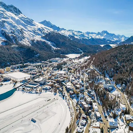 Grand Des Bains Kempinski מלון 5*