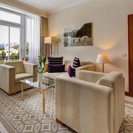 Отель Grand Des Bains Kempinski