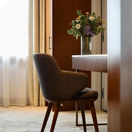 ホテル Grand Des Bains Kempinski サンモリッツ