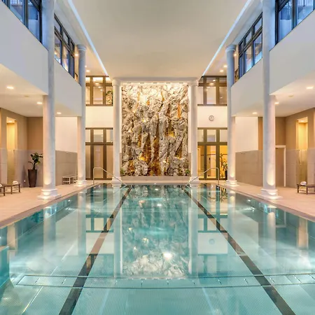 Grand Des Bains Kempinski Hotel 5*