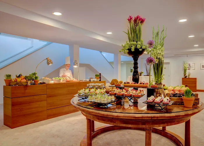 Hotel Grand Des Bains Kempinski 5*