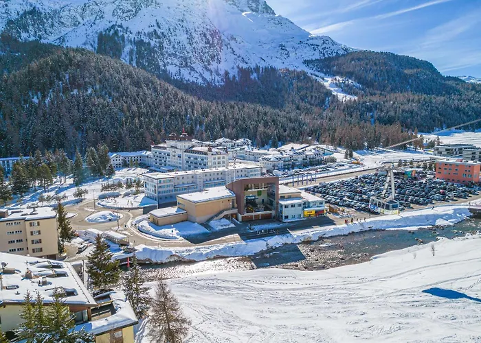 Готель Grand Des Bains Kempinski