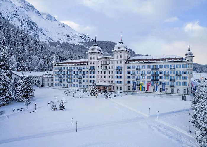 Готель Grand Des Bains Kempinski