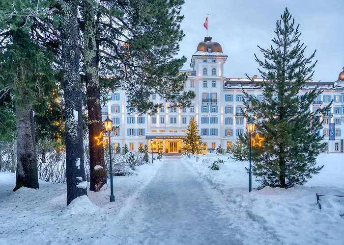 Готель Grand Des Bains Kempinski