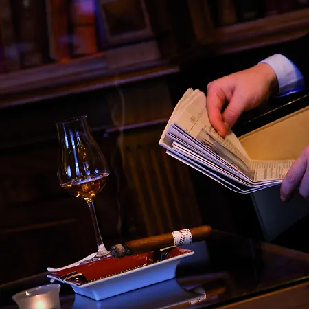 Grand Des Bains Kempinski ホテル