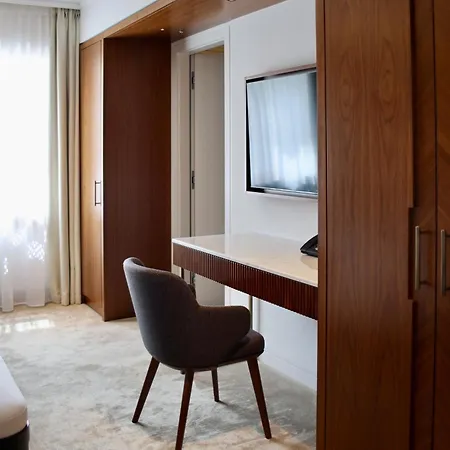 Grand Des Bains Kempinski